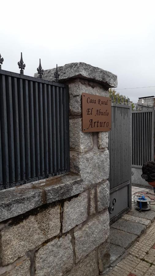 Casa Rural El Abuelo Arturo Becerril de la Sierra Eksteriør bilde