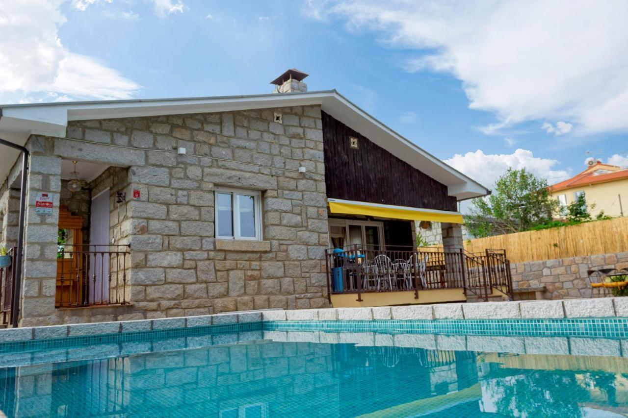 Casa Rural El Abuelo Arturo Villa Becerril de la Sierra Eksteriør bilde